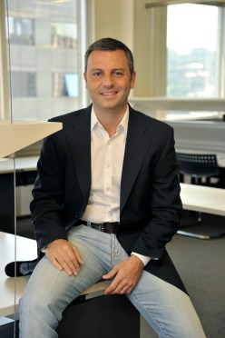 PauloAlAssal_Voltage2(1)